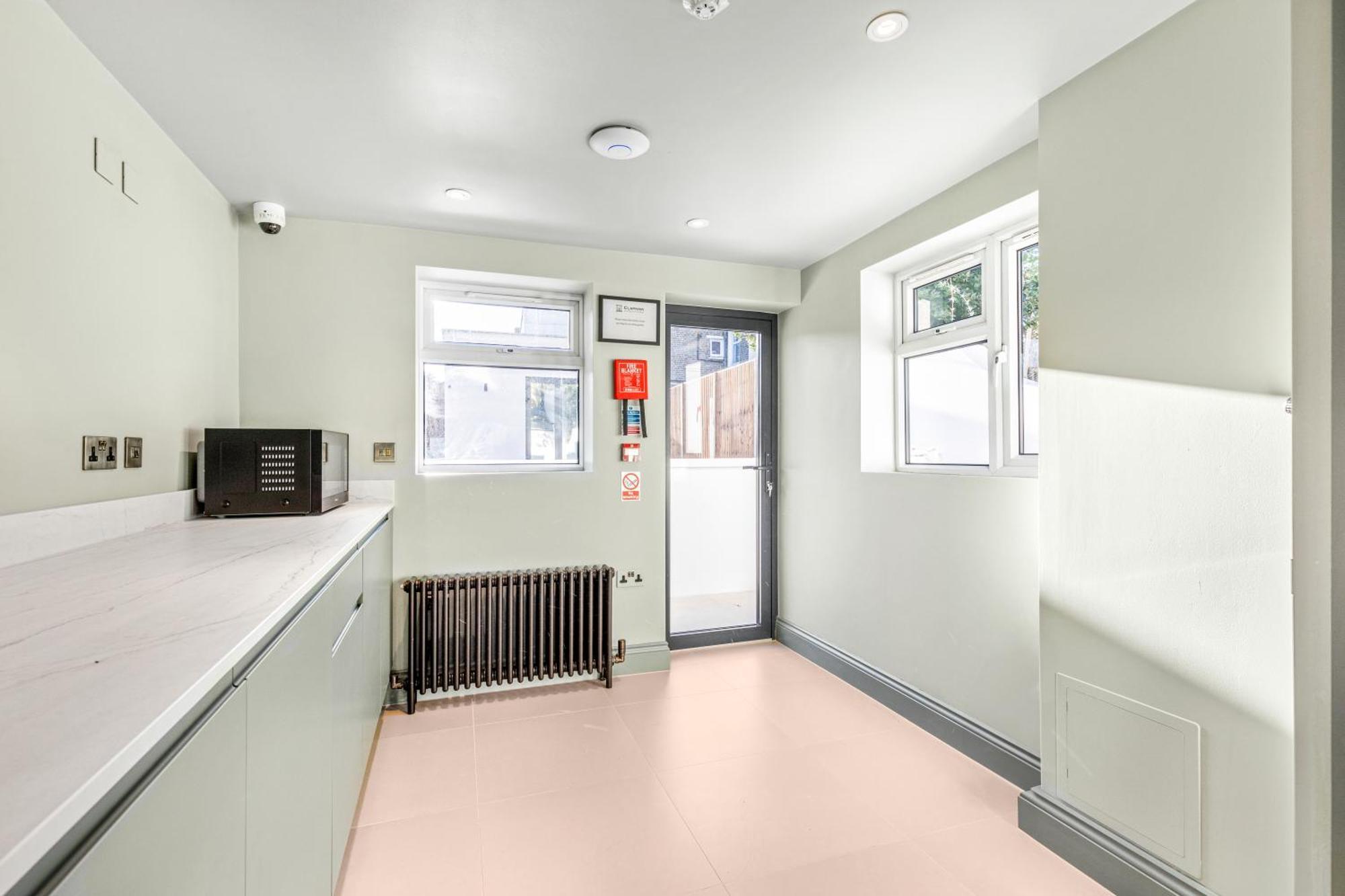 Clapham Guest House Лондон Екстериор снимка