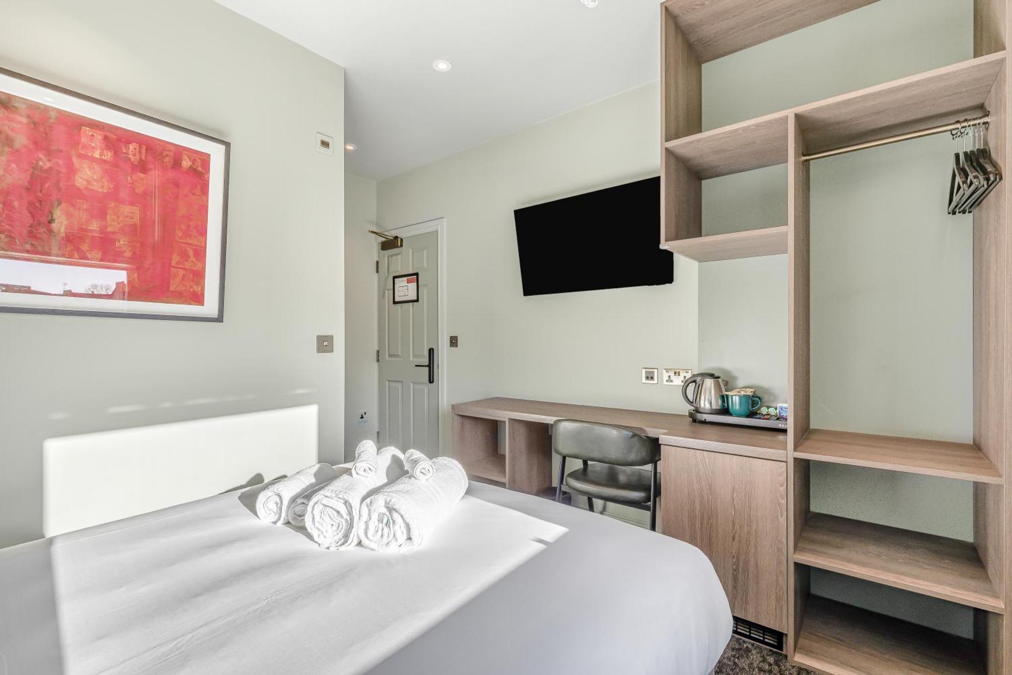 Clapham Guest House Лондон Екстериор снимка
